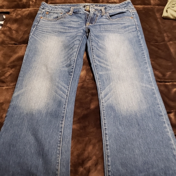 Jeans - Picture 1 of 2